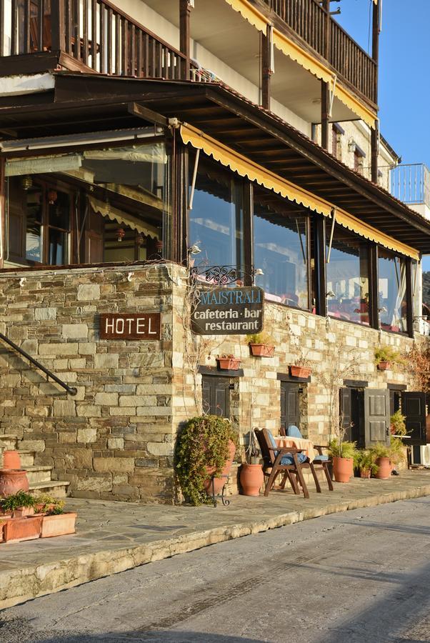 Maistrali Hotel Áfissos Buitenkant foto